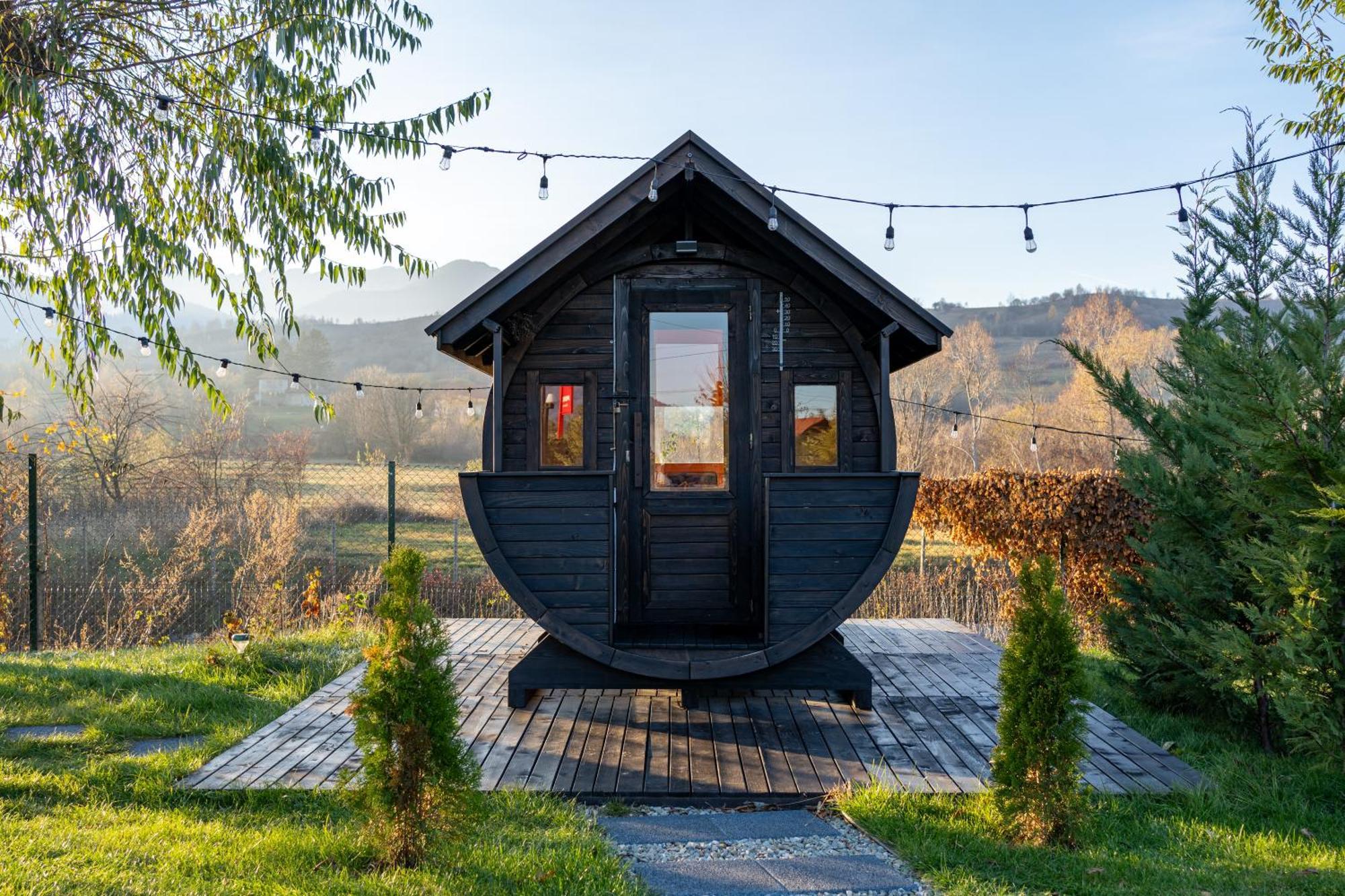 Glamp In Style Pods Resort Bran  Buitenkant foto