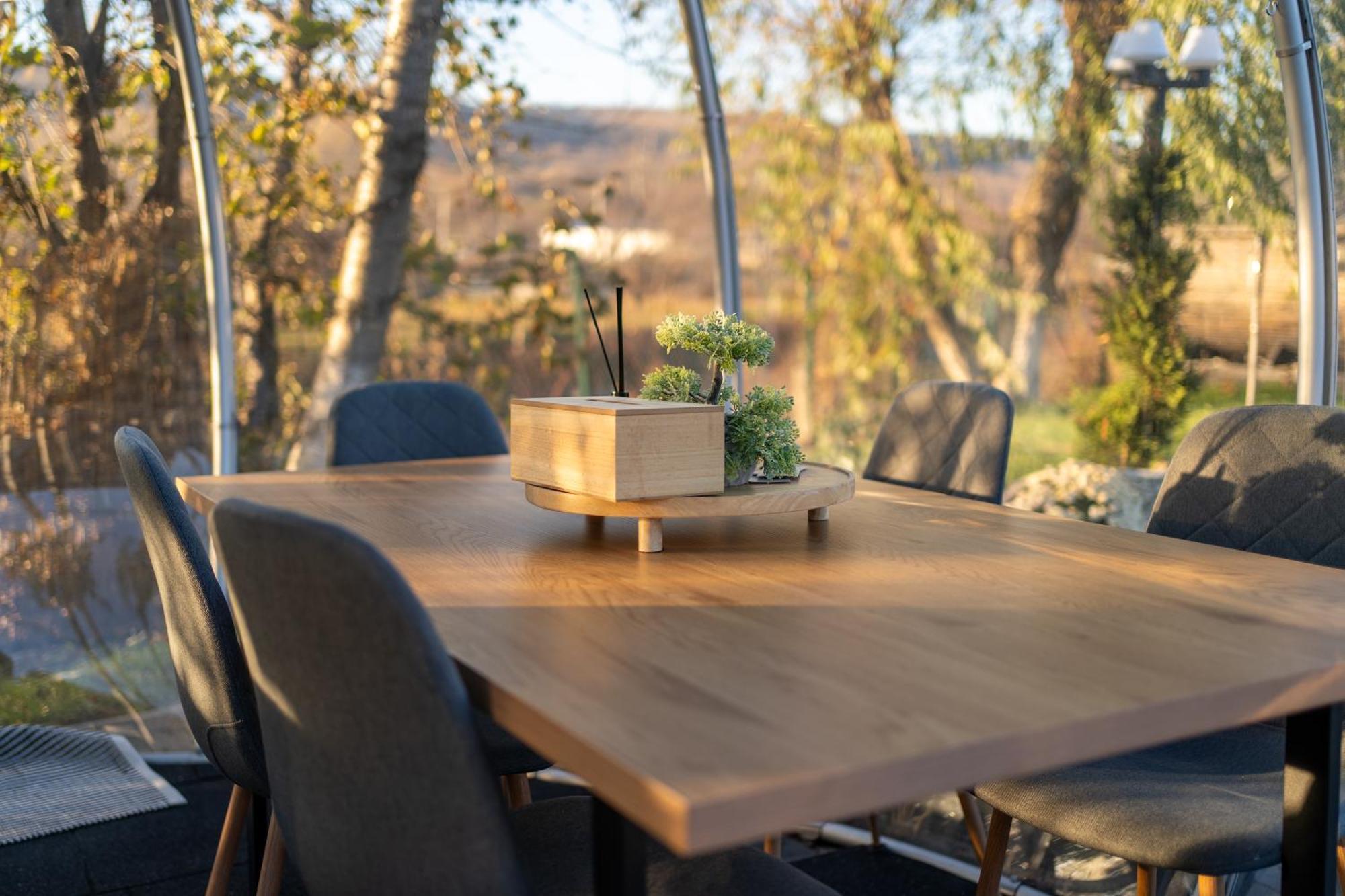 Glamp In Style Pods Resort Bran  Buitenkant foto